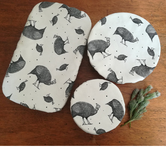 Dish Cover Set - African Guinea fowls